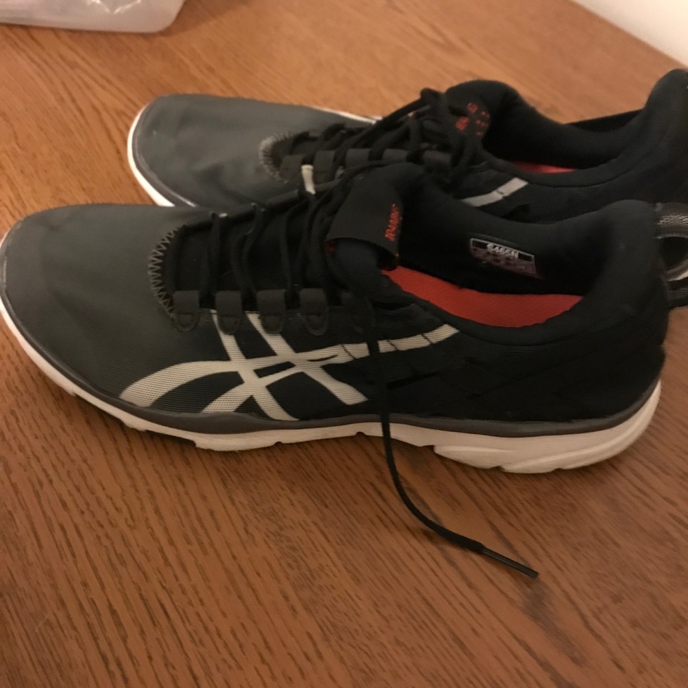 Asics training shoe